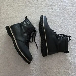 Timberland | Shoes | Timberland Britton Hill Sidezip Boots  display picture 1